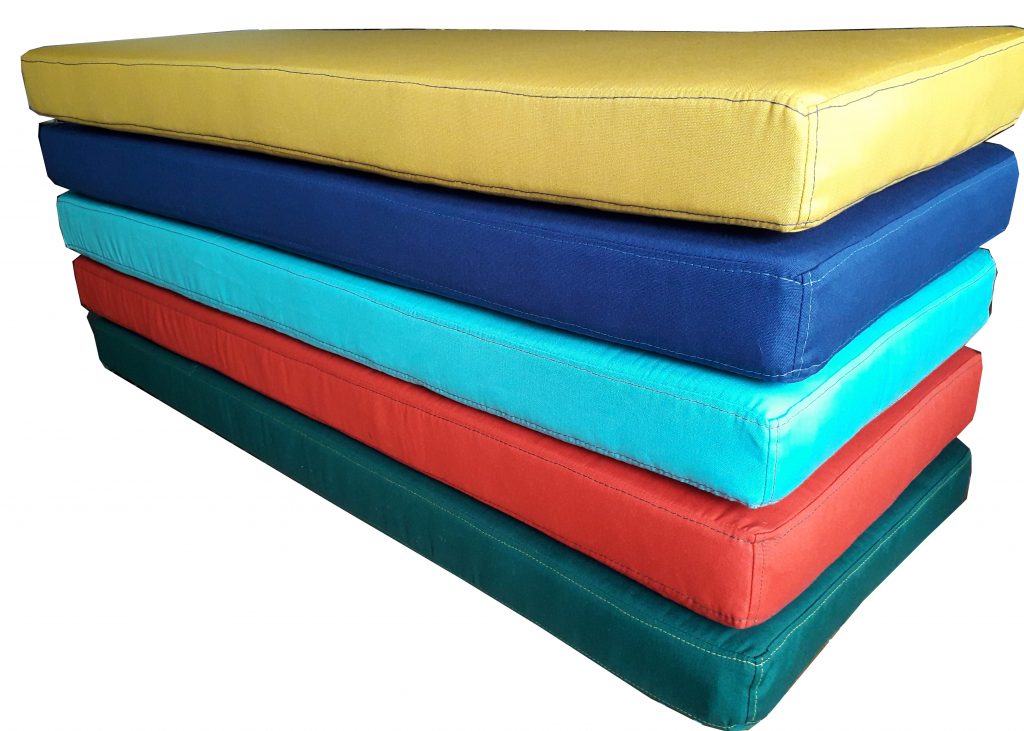 Coussins sur mesure, salon de jardin, Pezens, Carcassonne